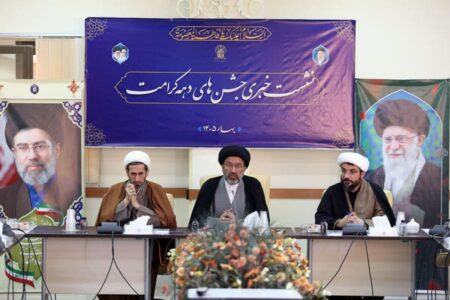 حرم حضرت معصومه(س) آماده پذیرایی از زائران دهه کرامت