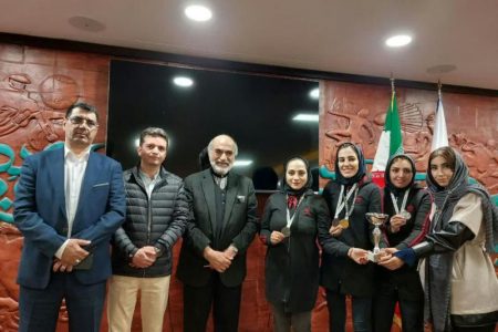 کسب مقام سوم تیم بانوان گلفباز استان قم در مسابقات قهرمانی کشور